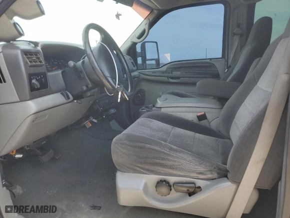 2002 Ford Super Duty F-250 XL with VIN 1FTNW21F52EC74397, listed as a Copart auction lot 49343205 with 0 mi miles and Salvage Title. Bid and sale history available at carsss.com. Image 7.