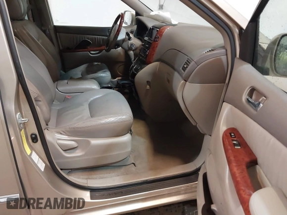2004 Toyota Sienna XLE with VIN 5TDBA22C14S009558, listed as a IAAI auction lot 41843863 with 232,922 mi miles and . Bid and sale history available at DreamBid. Image 5.