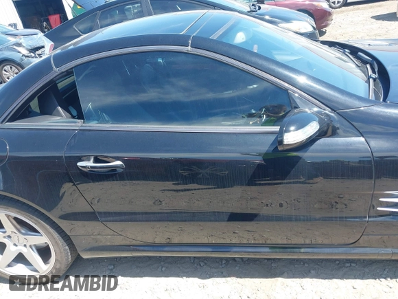 2007 Mercedes-Benz SL 550 с VIN WDBSK71F07F121213, выставлен на аукционе IAAI как лот 42210962 с пробегом 96 088 миль миль и . История ставок и продаж доступна на DreamBid. Изображение 13.