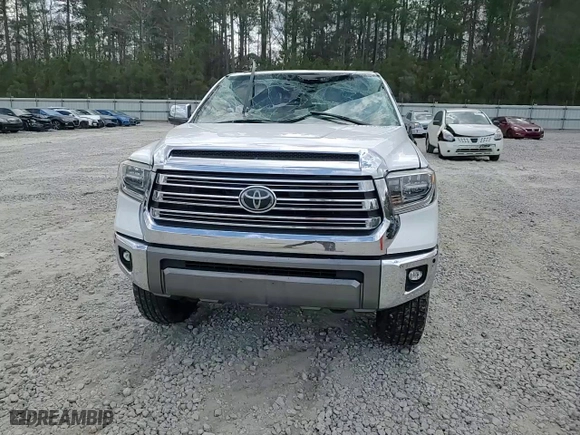 2018 Toyota Tundra 4WD SR5 with VIN 5TFAW5F14JX686052, listed as a Copart auction lot 47732995 with 165,576 mi miles and Salvage Title. Bid and sale history available at carsss.com. Image 10.