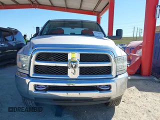 2014 Ram 2500 Tradesman with VIN 3C6UR5CJ2EG322271, listed as a IAAI auction lot 41768480 with 86,400 mi miles and . Bid and sale history available at DreamBid. Image 12.