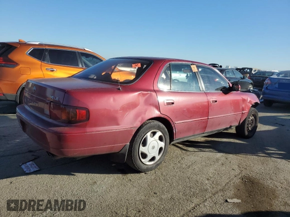 1995 Toyota Camry LE with VIN JT2GK12E5S0096419, listed as a Copart auction lot 41929695 with 153,131 mi miles and Salvage Title. Bid and sale history available at carsss.com. Image 3.