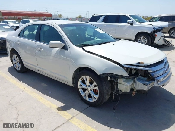 2012 Ford Fusion SE with VIN 3FAHP0HA8CR261558, listed as a IAAI auction lot 41815881 with 125,827 mi miles. Bid and sale history available at carsss.com. Image 1.