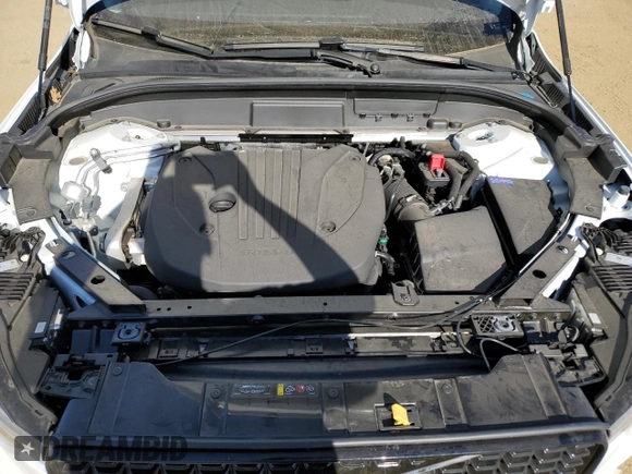 2023 Volvo XC60 Plus Dark Theme with VIN YV4L12RW2P1376343, listed as a Copart auction lot 42230145 with 13,045 mi miles and Salvage Title. Bid and sale history available at carsss.com. Image 14.