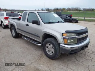 2005 Chevrolet Colorado LS Z71 z VIN 1GCDS196058257872, wystawiony jako IAAI lot #41930885 z przebiegiem 148 891 mil mil oraz . Historia ofert i sprzedaży dostępna na DreamBid. Obrazek 1.