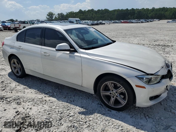 2017 BMW 3 Series 330i xDrive with VIN WBA8D9G3XHNU61715, listed as a Copart auction lot 62858515 with 89,190 mi miles and Clean title. Bid and sale history available at DreamBid. Image 4.