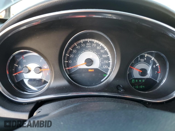 2013 Chrysler 200 Touring z VIN 1C3BCBEG2DN703954, wystawiony jako Copart lot #83641284 z przebiegiem 110 184 mil mil oraz Szkoda całkowita • Salvage title. Historia ofert i sprzedaży dostępna na DreamBid. Obrazek 9.