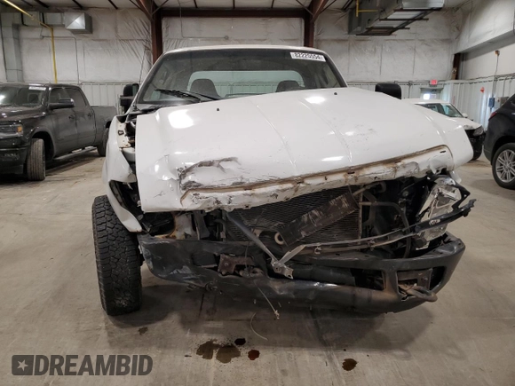 2008 Ford Super Duty F-250 SRW XL with VIN 1FTNX20508ED63857, listed as a Copart auction lot 82225554 with Not Provided miles and Non Repairable. Bid and sale history available at carsss.com. Image 5.