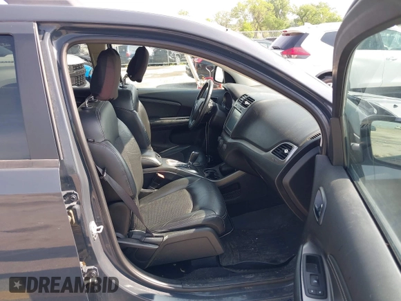 2017 Dodge Journey Crossroad Plus with VIN 3C4PDDGGXHT565352, listed as a IAAI auction lot 42514578 with 115,171 mi miles and . Bid and sale history available at DreamBid. Image 5.