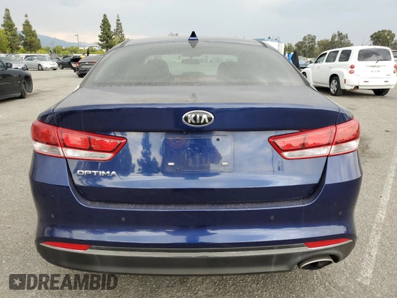 2018 Kia Optima LX с VIN 5XXGT4L38JG263985, выставлен на аукционе Copart как лот 59634065 с пробегом 53 690 миль миль и Списание • Salvage title. История ставок и продаж доступна на DreamBid. Изображение 6.