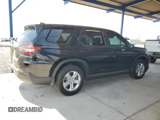 2023 Honda Pilot LX with VIN 5FNYG2H29PB015544, listed as a Copart auction lot 63485214 with 7,991 mi miles and Salvage Title. Bid and sale history available at carsss.com. Image 3.