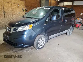 2016 Nissan NV200 S z VIN 3N6CM0KN7GK697595, wystawiony jako Copart lot #57955705 z przebiegiem 118 396 mil mil oraz Szkody całkowita. Historia ofert i sprzedaży dostępna na DreamBid. Obrazek 1.