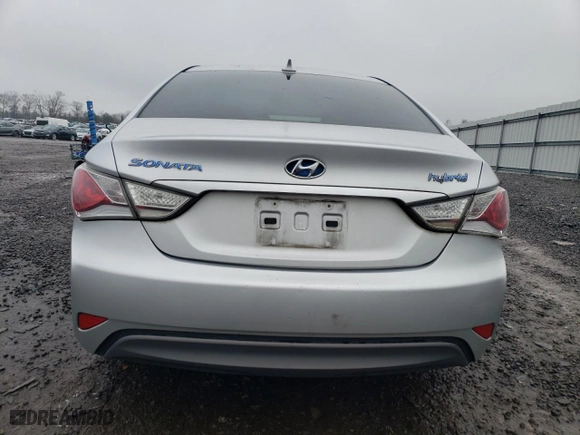 2012 Hyundai Sonata Hybrid with VIN KMHEC4A47CA039099, listed as a Copart auction lot 84867944 with 190,253 mi miles and Salvage Title. Bid and sale history available at carsss.com. Image 6.