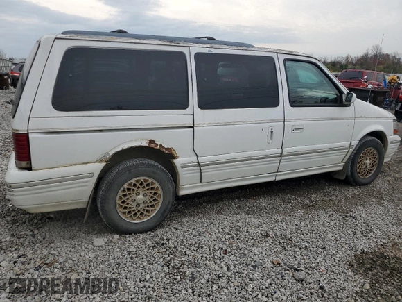 1995 Chrysler Town & Country with VIN 1C4GH54L7SX527245, listed as a Copart auction lot 80939594 with 151,706 mi miles and Clean Title. Bid and sale history available at DreamBid. Image 3.