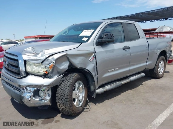 2010 Toyota Tundra 4WD Truck with VIN 5TFUW5F14AX137156, listed as a IAAI auction lot 40074494 with 78,308 mi miles. Bid and sale history available at carsss.com. Image 6.