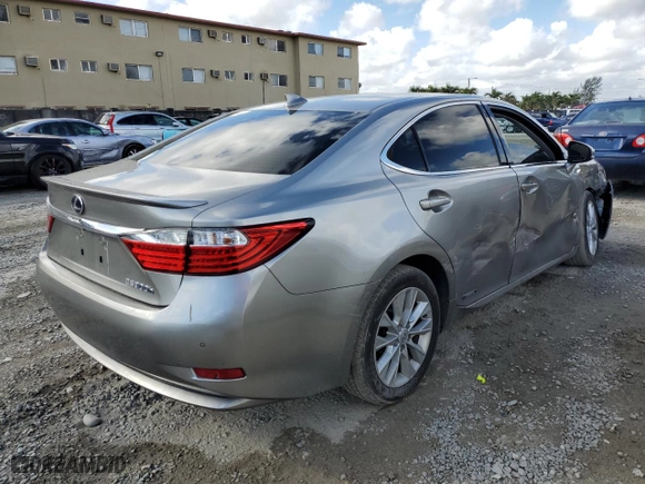 2015 Lexus ES 300h Hybrid with VIN JTHBW1GG9F2093712, listed as a Copart auction lot 38502273 with 77,527 mi miles. Bid and sale history available at carsss.com. Image 3.