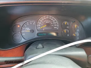 2003 Chevrolet Silverado 1500 with VIN 2GCEK19TX31105169, listed as a Copart auction lot 85655784 with 137,671 mi miles and Salvage Title. Bid and sale history available at carsss.com. Image 9.