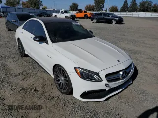 2017 Mercedes-Benz C 63 AMG with VIN 55SWF8GB9HU186020, listed as a Copart auction lot 60547352 with 29,947 mi miles and . Bid and sale history available at DreamBid. Image 1.