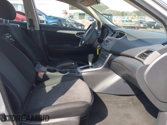 2014 Nissan Sentra SR with VIN 3N1AB7AP1EY315327, listed as a IAAI auction lot 41806824 with 103,000 mi miles and . Bid and sale history available at DreamBid. Image 5.