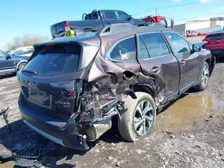 2020 Subaru Outback Limited XT с VIN 4S4BTGND3L3239383, выставлен на аукционе IAAI как лот 42220062 с пробегом 64 455 миль миль и . История ставок и продаж доступна на DreamBid. Изображение 4.