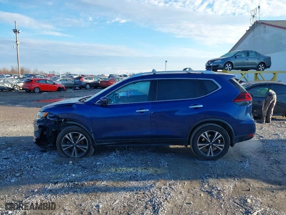 2019 Nissan Rogue SV with VIN JN8AT2MV9KW378948, listed as a IAAI auction lot 41208412 with 79,430 mi miles. Bid and sale history available at carsss.com. Image 14.