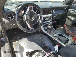 2014 Mercedes-Benz SLK 250 z VIN WDDPK4HA8EF076783, wystawiony jako Copart lot #61217085 z przebiegiem Nie podano mil oraz Szkoda całkowita • Salvage title. Historia ofert i sprzedaży dostępna na DreamBid. Obrazek 8.