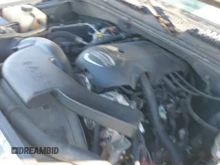 2001 Chevrolet Tahoe LT с VIN 1GNEC13T71R210754, выставлен на аукционе IAAI как лот 41629515 с пробегом 161 882 миль миль и . История ставок и продаж доступна на DreamBid. Изображение 19.