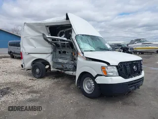 2018 Nissan NV Cargo S z VIN 1N6BF0LY4JN804859, wystawiony jako IAAI lot #41230160 z przebiegiem 208 770 mil mil oraz . Historia ofert i sprzedaży dostępna na DreamBid. Obrazek 1.