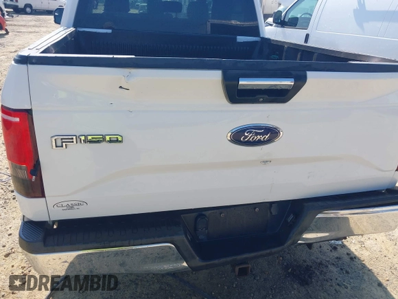 2015 Ford F-150 XL z VIN 1FTEW1CP9FFC84995, wystawiony jako IAAI lot #42535391 z przebiegiem 195 243 mil mil oraz . Historia ofert i sprzedaży dostępna na DreamBid. Obrazek 18.