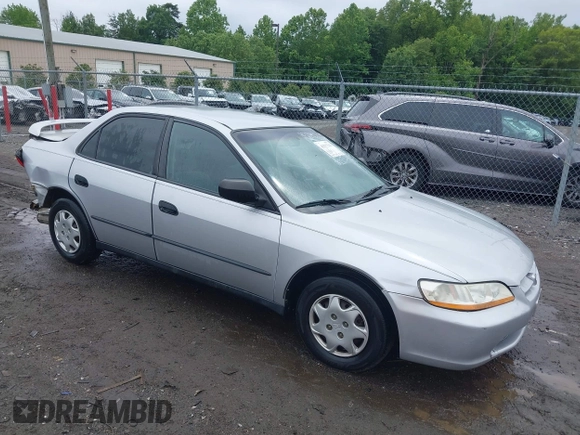 2000 Honda Accord DX z VIN 1HGCF8643YA095133, wystawiony jako IAAI lot #42377541 z przebiegiem 137 515 mil mil oraz . Historia ofert i sprzedaży dostępna na DreamBid. Obrazek 1.