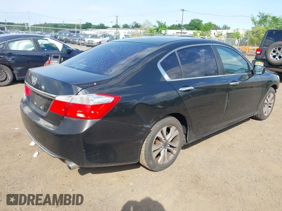 2014 Honda Accord LX z VIN 1HGCR2F34EA156416, wystawiony jako IAAI lot #42230003 z przebiegiem 93 504 mil mil oraz . Historia ofert i sprzedaży dostępna na DreamBid. Obrazek 4.