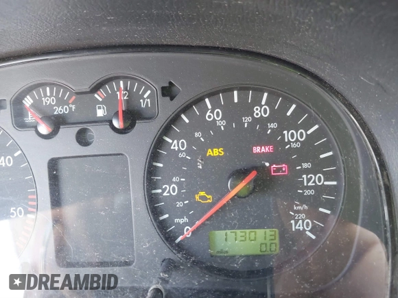 2002 Volkswagen Golf GLS с VIN 9BWGP61J224064319, выставлен на аукционе IAAI как лот 41505028 с пробегом 173 013 миль миль и . История ставок и продаж доступна на DreamBid. Изображение 7.