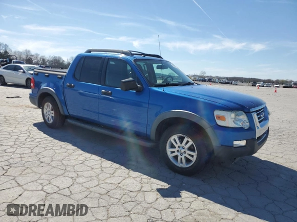 2010 Ford Explorer Sport Trac XLT z VIN 1FMEU3BE6AUA00398, wystawiony jako Copart lot #49667375 z przebiegiem 109 481 mil mil oraz Tytuł czysty. Historia ofert i sprzedaży dostępna na DreamBid. Obrazek 4.