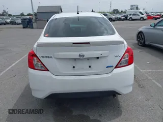 2015 Nissan Versa SV with VIN 3N1CN7AP7FL812770, listed as a IAAI auction lot 42047127 with 112,151 mi miles. Bid and sale history available at carsss.com. Image 16.