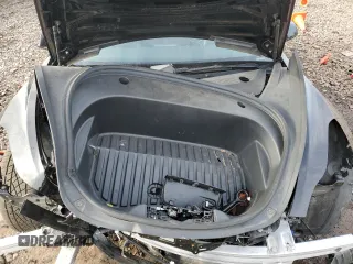 2022 Tesla Model 3 z VIN 5YJ3E1EA3NF288398, wystawiony jako Copart lot #46535375 z przebiegiem 89 968 mil mil oraz Szkoda całkowita • Salvage title. Historia ofert i sprzedaży dostępna na DreamBid. Obrazek 11.