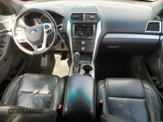 2014 Ford Explorer XLT with VIN 1FM5K7D85EGB94270, listed as a Copart auction lot 52144315 with 207,572 mi miles and Salvage title. Bid and sale history available at DreamBid. Image 8.