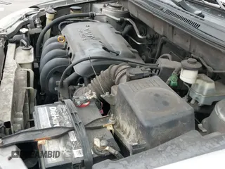 2004 Toyota Corolla CE z VIN JTDBR32E742048193, wystawiony jako IAAI lot #43308422 z przebiegiem 299 999 mil mil oraz . Historia ofert i sprzedaży dostępna na DreamBid. Obrazek 12.