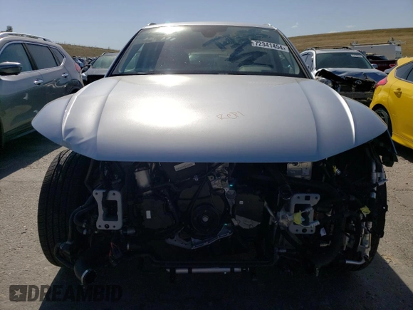 2024 Audi Q5 S line Premium with VIN WA1G2AFY5R2084291, listed as a Copart auction lot 72341454 with 656 mi miles and Salvage title. Bid and sale history available at DreamBid. Image 5.