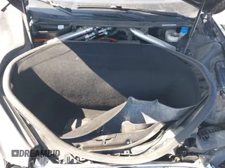 2015 Tesla Model S 85D with VIN 5YJSA1H25FFP70562, listed as a IAAI auction lot 41787957 with 177,688 mi miles. Bid and sale history available at carsss.com. Image 10.