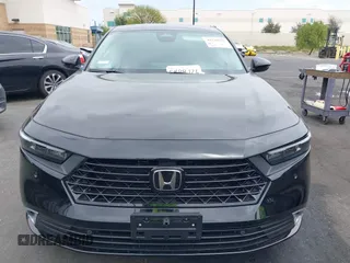 2025 Honda Accord Touring with VIN 1HGCY2F82SA033286, listed as a IAAI auction lot 42110972 with 773 mi miles and . Bid and sale history available at DreamBid. Image 12.