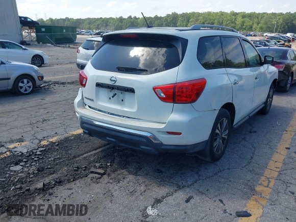2018 Nissan Pathfinder SL with VIN 5N1DR2MN2JC631773, listed as a IAAI auction lot 42301611 with 145,100 mi miles and . Bid and sale history available at DreamBid. Image 4.