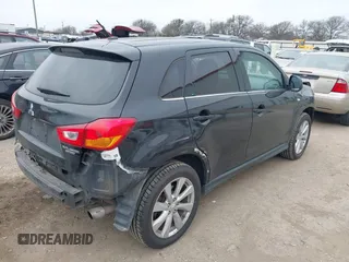 2014 Mitsubishi Outlander Sport SE with VIN 4A4AR4AUXEE033111, listed as a IAAI auction lot 42110439 with 139,290 mi miles. Bid and sale history available at carsss.com. Image 4.