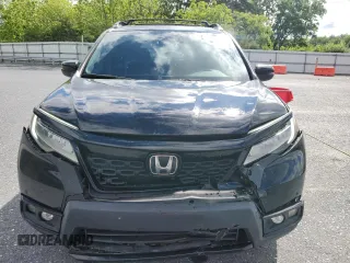 2019 Honda Passport Elite with VIN 5FNYF8H06KB003641, listed as a Copart auction lot 58218825 with 139,616 mi miles and Salvage title. Bid and sale history available at DreamBid. Image 5.