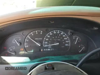 1997 Ford Explorer XLT z VIN 1FMDU35P4VZB06107, wystawiony jako Copart lot #52797485 z przebiegiem 172 186 mil mil oraz Szkoda całkowita • Salvage title. Historia ofert i sprzedaży dostępna na DreamBid. Obrazek 9.