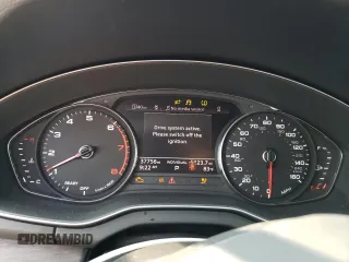 2022 Audi Q5 Premium with VIN WA1ABAFY4N2086369, listed as a Copart auction lot 58120795 with 37,756 mi miles and Salvage title. Bid and sale history available at DreamBid. Image 9.