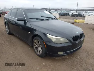 2009 BMW 5 Series 535i xDrive z VIN WBANV93519C133152, wystawiony jako IAAI lot #41509126 z przebiegiem 181 152 mil mil oraz . Historia ofert i sprzedaży dostępna na DreamBid. Obrazek 1.