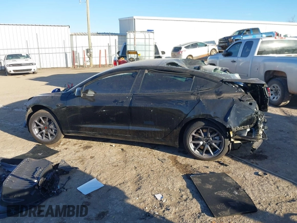 2023 Tesla Model 3 с VIN 5YJ3E1EA3PF641256, выставлен на аукционе IAAI как лот 41626795 с пробегом 13 334 миль миль и . История ставок и продаж доступна на DreamBid. Изображение 14.