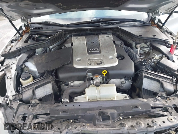 2015 Infiniti Q50 Premium with VIN JN1BV7AP9FM358782, listed as a IAAI auction lot 41103963 with 96,853 mi miles. Bid and sale history available at carsss.com. Image 10.