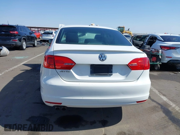 2012 Volkswagen Jetta S z VIN 3VW1K7AJ2CM331367, wystawiony jako IAAI lot #42294252 z przebiegiem 162 373 mil mil oraz . Historia ofert i sprzedaży dostępna na DreamBid. Obrazek 17.