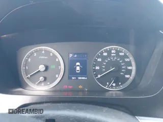 2015 Hyundai Sonata Limited with VIN 5NPE34AF4FH202231, listed as a IAAI auction lot 40904070 with 138,366 mi miles and . Bid and sale history available at carsss.com. Image 15.